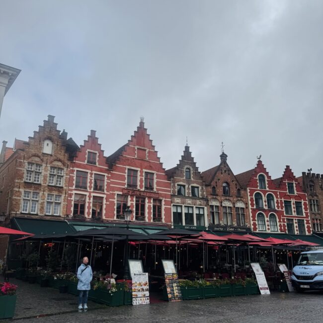 Markt in Bruges, colorful buildings